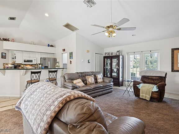 3rd image of 4909 Sands Blvd