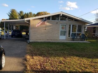 103 Elm St, Crab Orchard, KY 40419