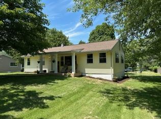 1325 Clarkson Dr, Ballwin, MO 63011