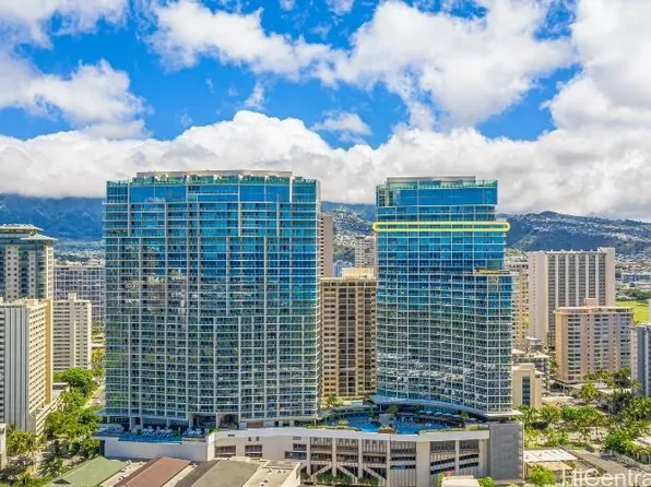 2139 Kuhio Ave Floor 34, Honolulu, HI 96815