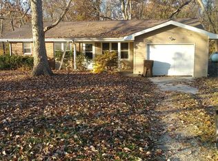 7021 Osage Dr, Moro, IL 62067