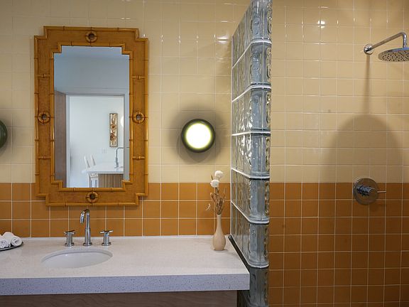 5th image of 2904 N Ocean Blvd APT 2