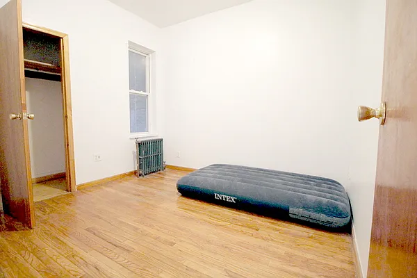 Rented by Elite NY Holdings | media 8