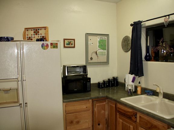 3rd image of 2639 N Winstel Blvd