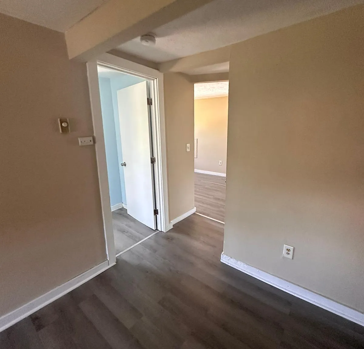 2 bed, 750 sqft, $1,400 — Photo 4