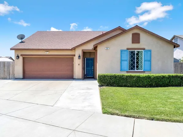 976 Daisy Court, Dinuba, CA 93618