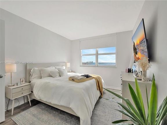 4th image of 1155 Brickell Bay Dr APT 3011