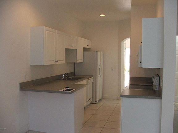 5th image of 7957 Evelyn Ct