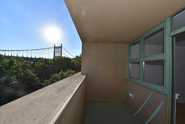 Rented by Keller Williams NYC | media 20