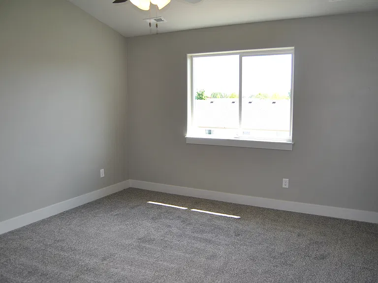 1097 Villa Vista Dr — Photo 10
