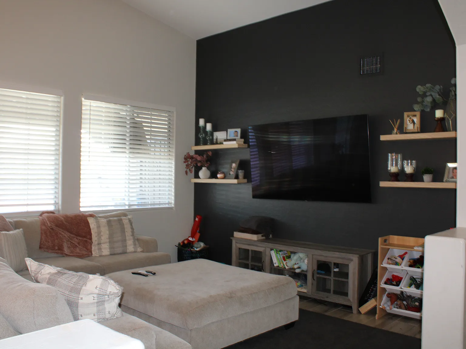808 W Clear Creek Way — Photo 4