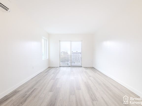 3rd image of 101-19 Rockaway Beach Blvd #3G