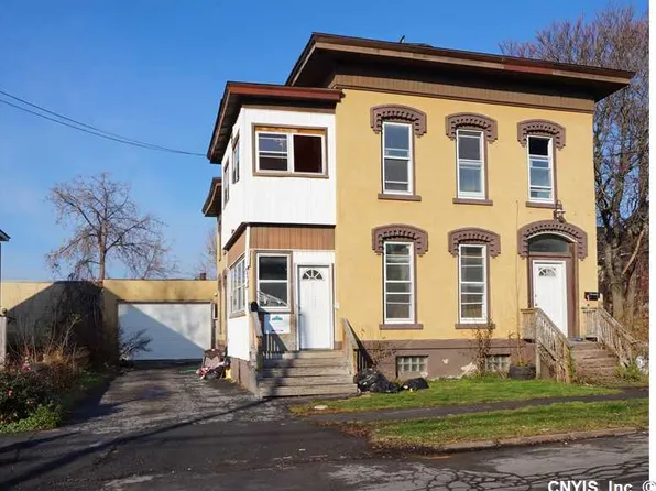 311 Bear St, Syracuse, NY 13208