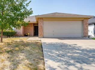 9321 Jason Ct, White Settlement, TX 76108
