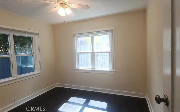 1526 N Avenue 47 — Photo 6