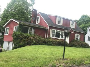 9 Durland Rd, Florida, NY 10921