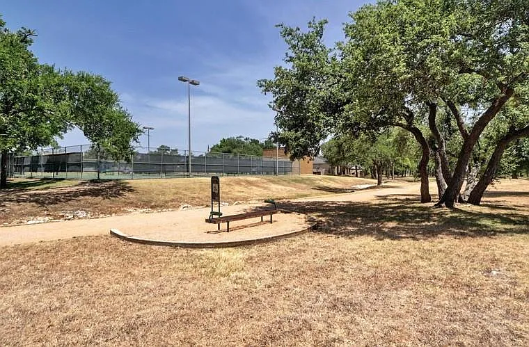 11428 Bristle Oak Trl — Photo 30