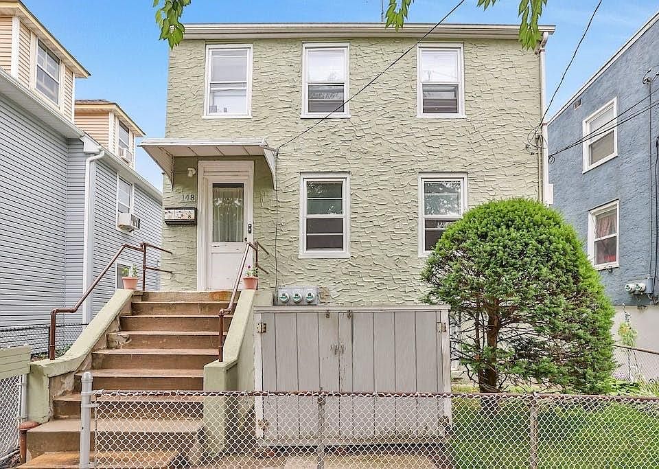 1st image of 148 Depeyster Street