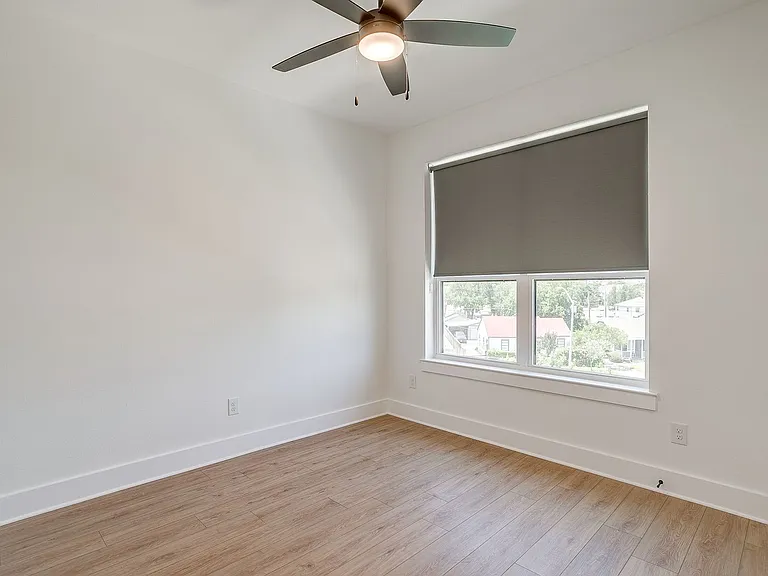 2341 Benbrook Blvd — Photo 61