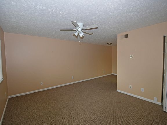 3rd image of 106 Casa Bella Ct #106