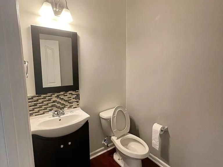 5537 Stowe Derby Dr — Photo 17