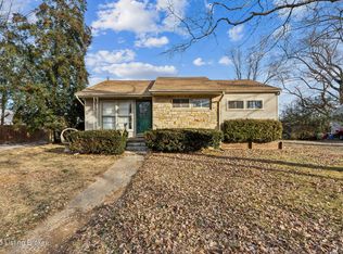 400 Sylvan Ter, Hopkinsville, KY 42240