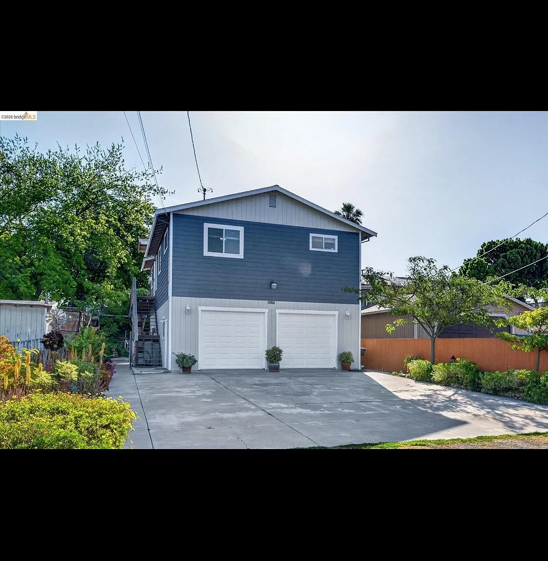 3 bed, 2100 sqft, $3,500 — Photo 1