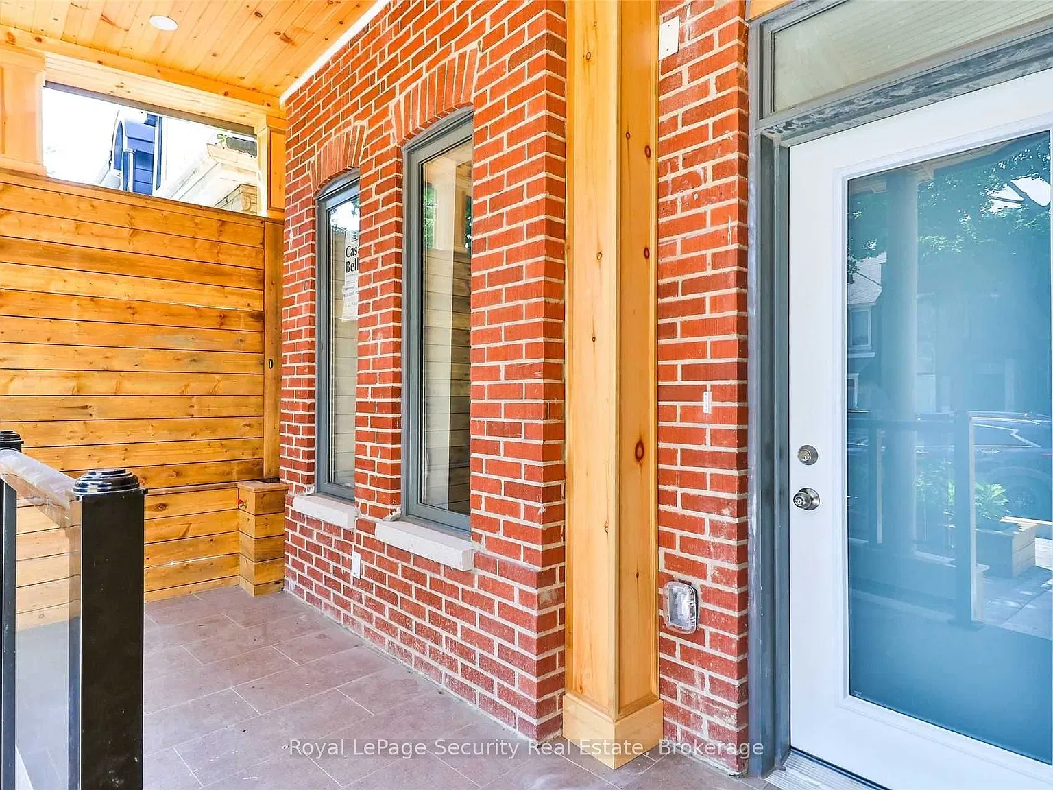 3 bed, $5,500 — Photo 2