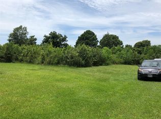 9898 Tri City Beach Rd, Baytown, TX 77523