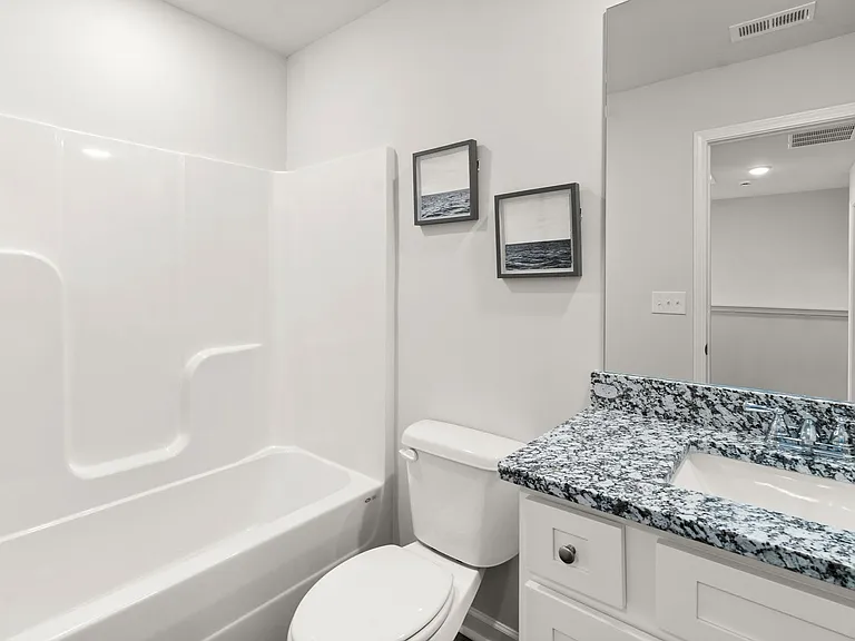 1015 Harden Dr NW — Photo 10