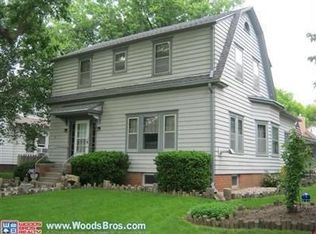210 Jackson Ave, Seward, NE 68434