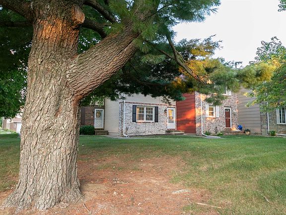 2nd image of 6713 N Fawndale Dr