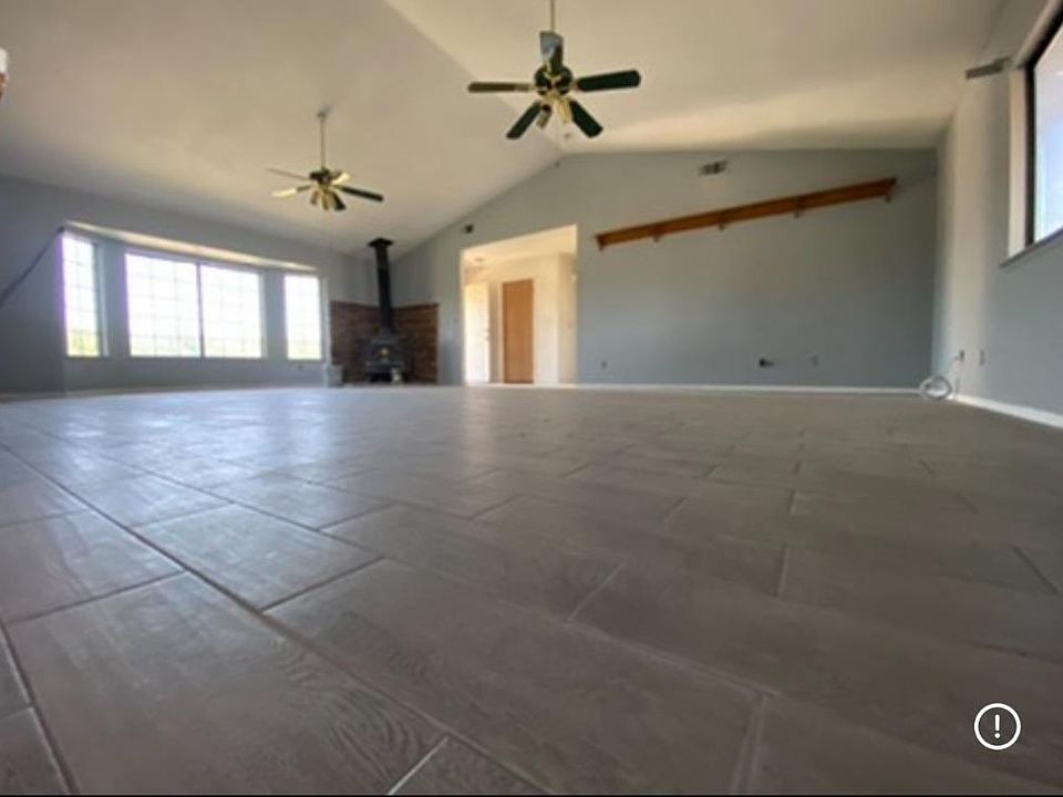 2nd image of 21254 Avenue 7