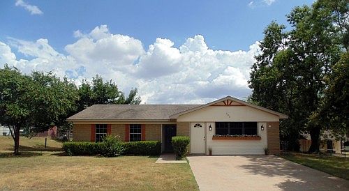 1st image of 102 Joseph Dr