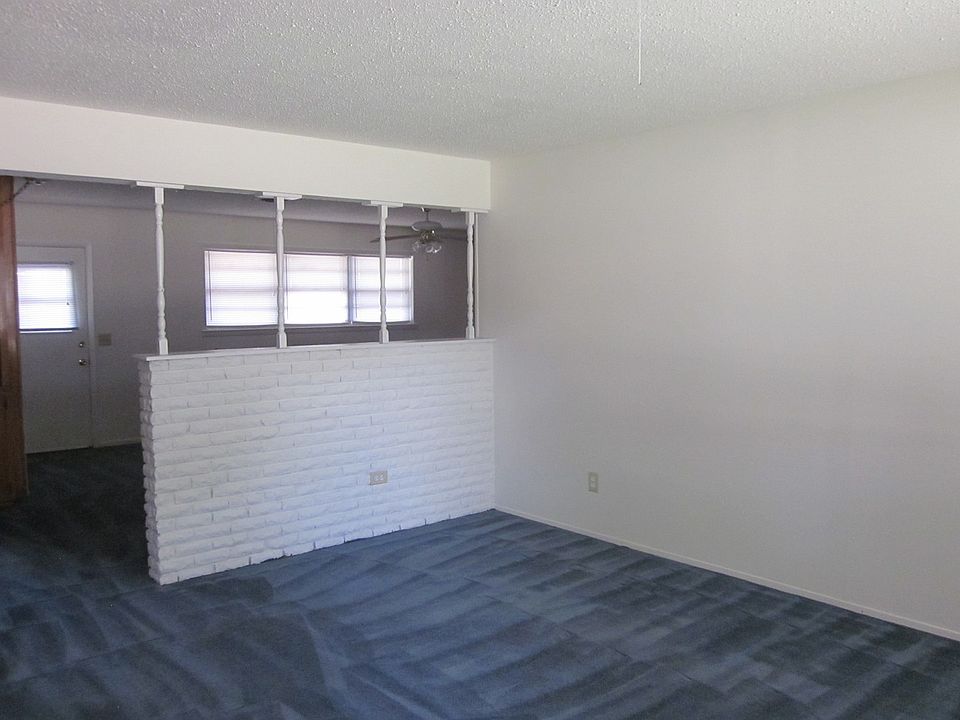 1st image of 717 Oak St
