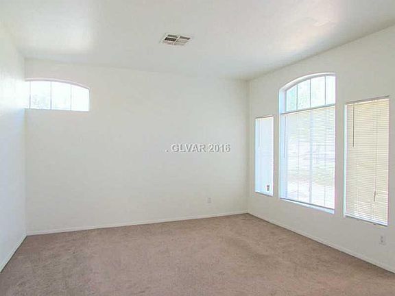 4th image of 1865 Praline Cir