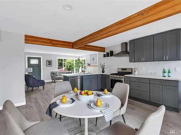 4th image of 8511 2nd Ave NE #8511