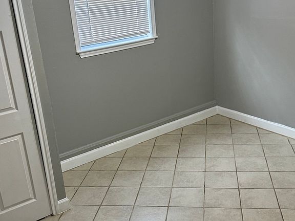 5th image of 6313 Village Club