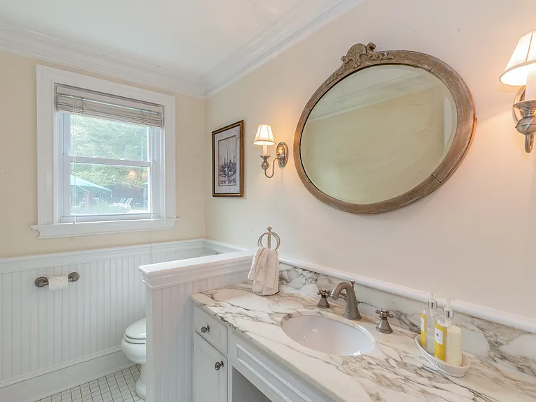 245 Old Town Rd — Photo 14
