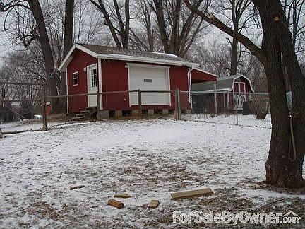 3rd image of 610 Deersville Ave