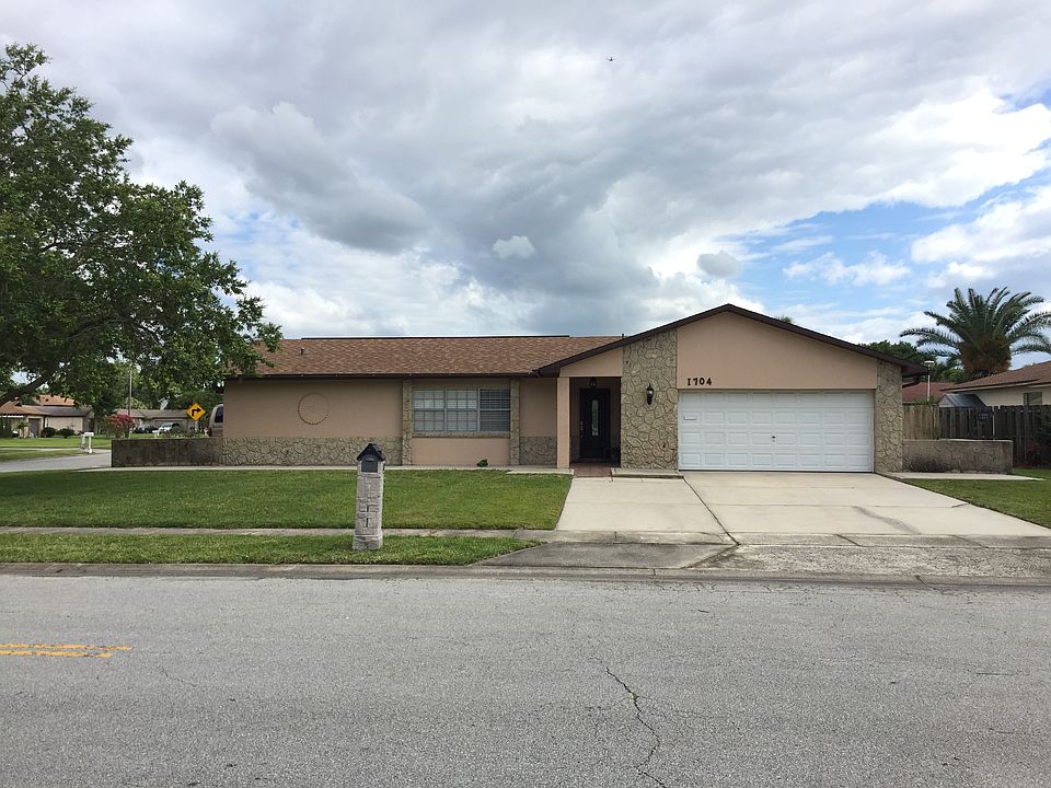 1st image of 1704 Cornett Pl