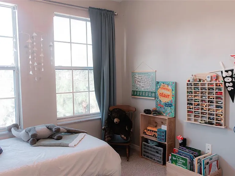 3033 Pointeview Dr — Photo 12