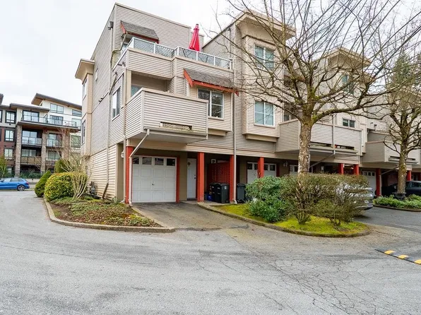 12449 191st St #1, Pitt Meadows, BC V3Y 2R4