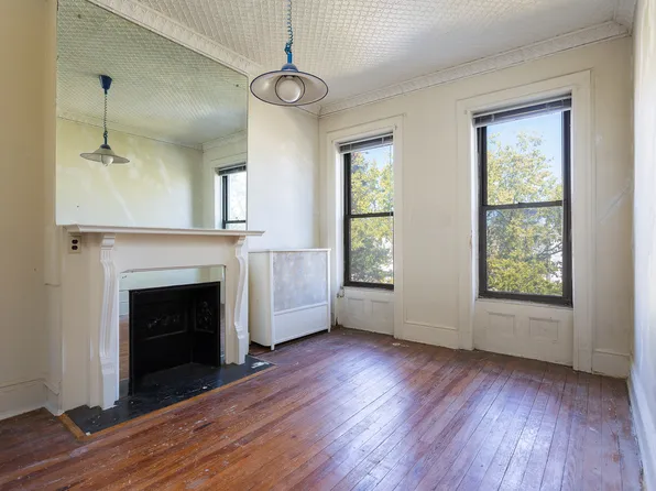 455 58th Street image 15 of 27