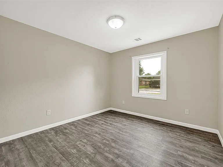 5714 Peacock St — Photo 18