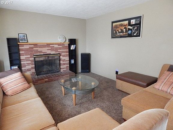 5th image of 6909 NE 58th St