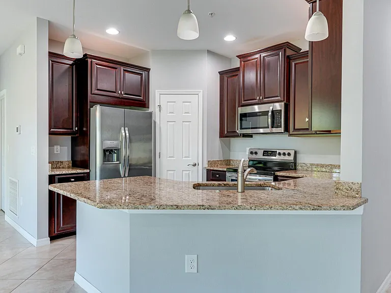 80 Navigation Cir — Photo 5