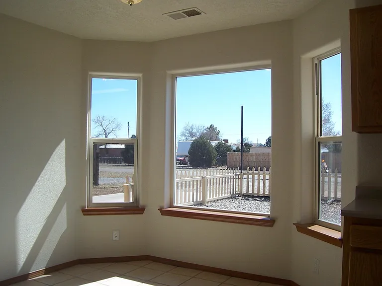 109 Link Ave W — Photo 7