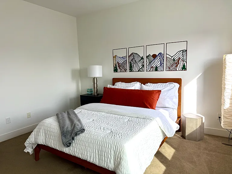 676 E Markea Ave — Photo 30