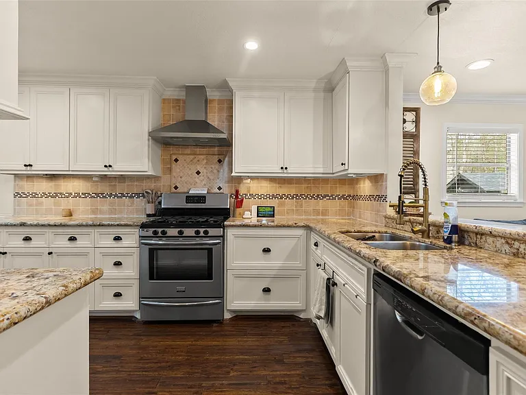 180 Jordan Rd — Photo 10